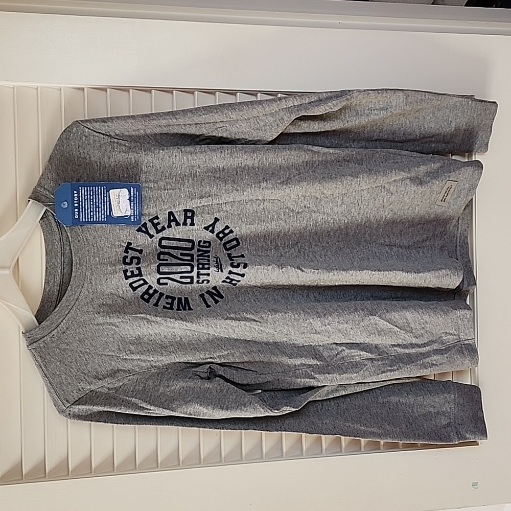Life Is Good long sleeve grey t-shirt size small